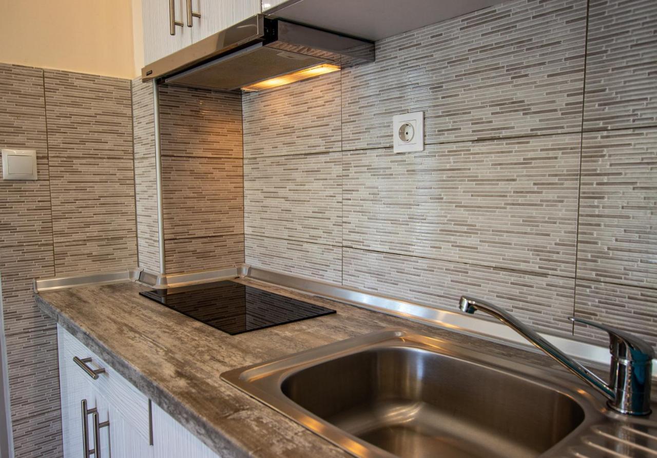 House Kohili Apartment Vrasná Екстериор снимка