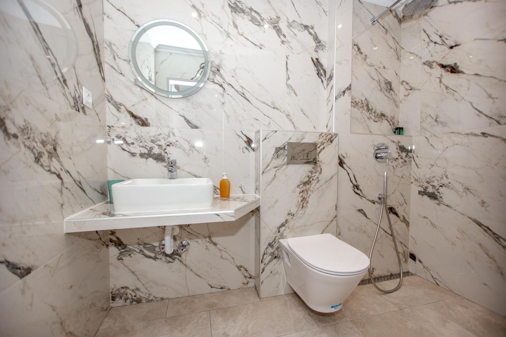 House Kohili Apartment Vrasná Екстериор снимка