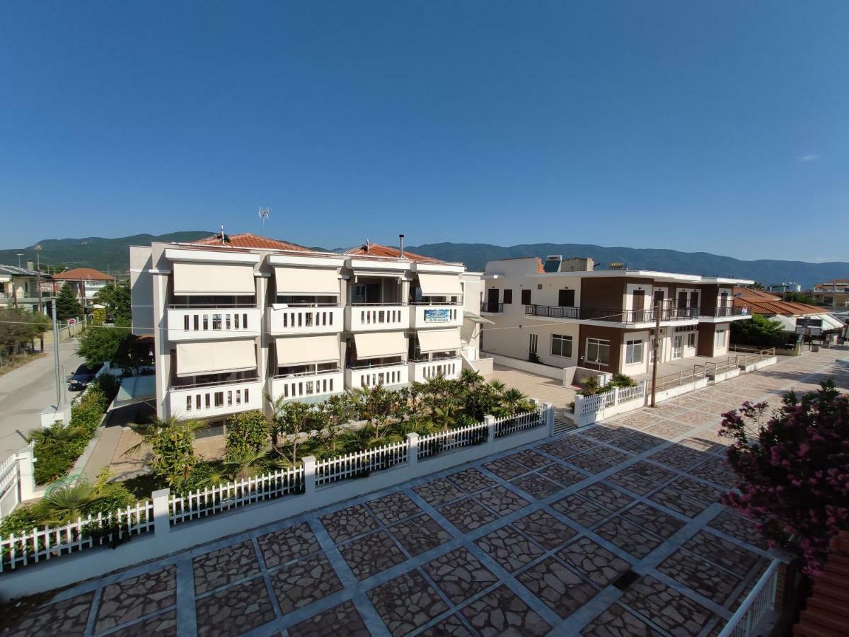 House Kohili Apartment Vrasná Екстериор снимка